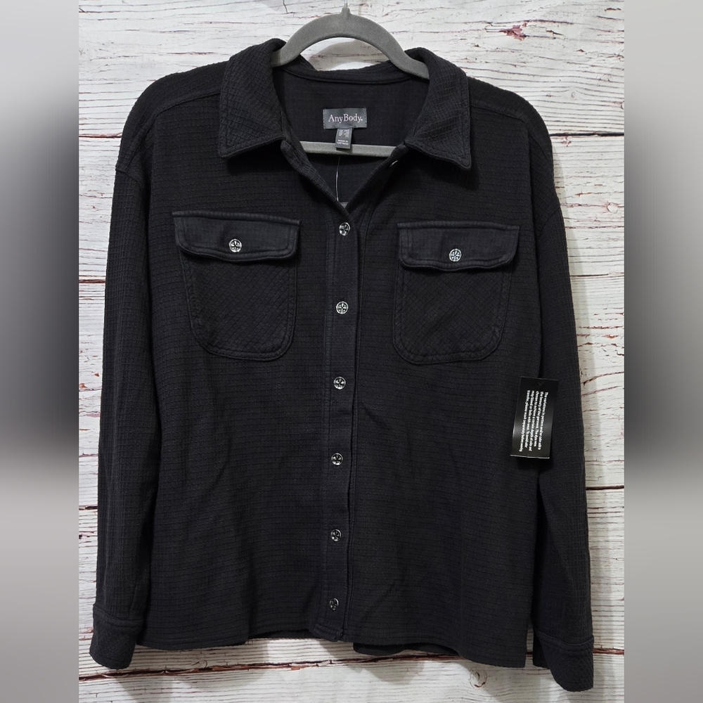 AnyBody Washed Waffle Knit Button Front Top - Picture 6 of 9